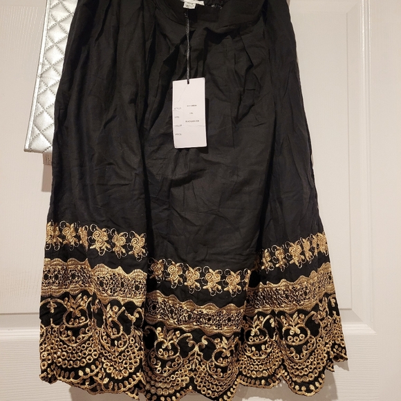 Unique Vintage Plus Size Black & Golden Eyelet Border Jayne Swing Skirt - 1X/16 - Picture 7 of 7